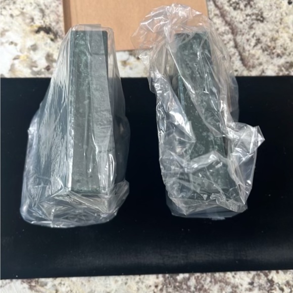 New Stunning Viking Green Marble Maul Book Ends.  Weight is 4 pounds each. - Picture 7 of 10